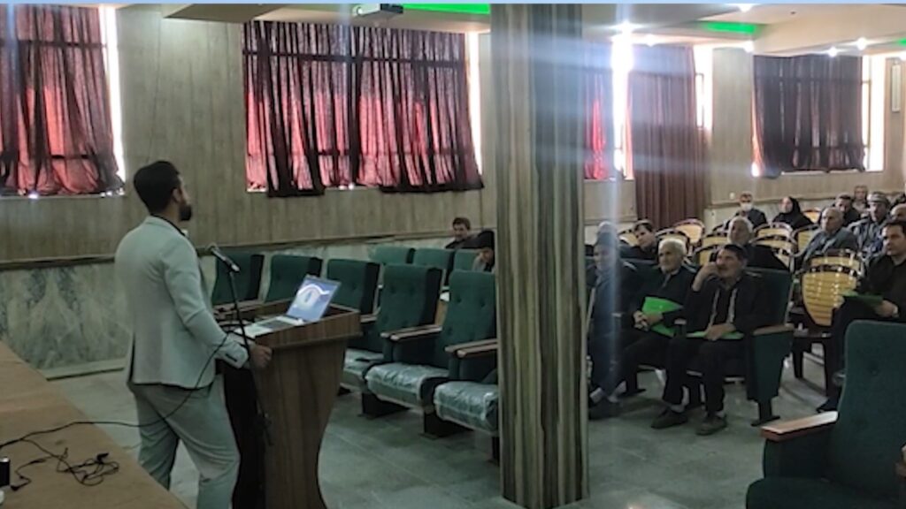 برگزاری کارگاه آموزشی سمیرم توسط شرکت پایدار کشت هوش خاورمیانه