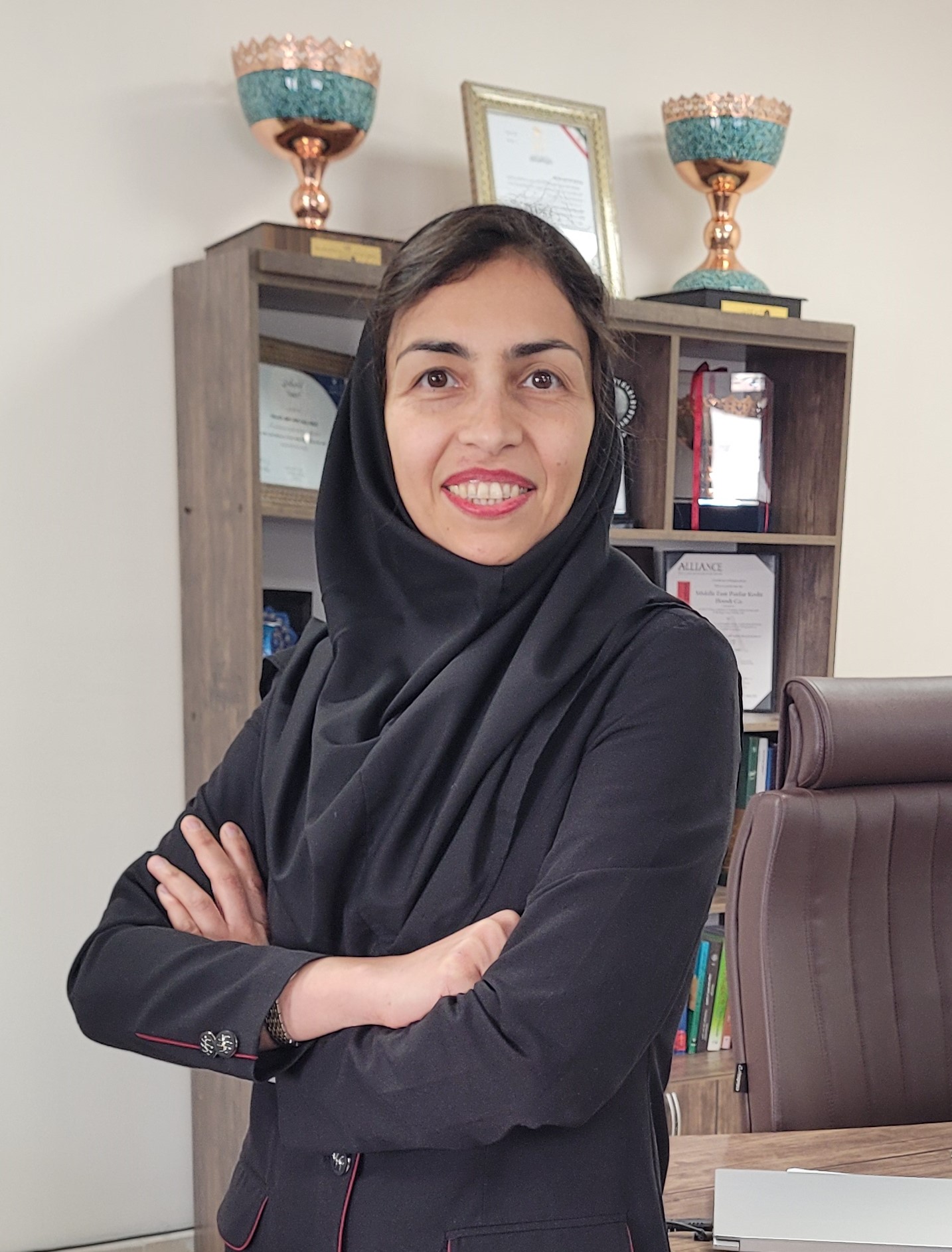 دکتر پروانه عسگری نیا مدیرعامل شرکت مپکو دکتر پروانه عسگری نیا مدیرعامل شرکت مپکو